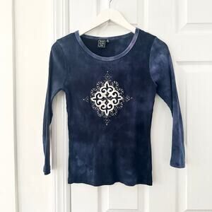 Suzie In The City Navy Blue Tie Dye White Cross Center Design Vtg Y2K Top Medium